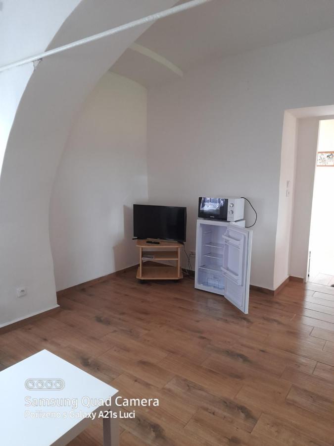 Kojan Apartment Jilovice ภายนอก รูปภาพ